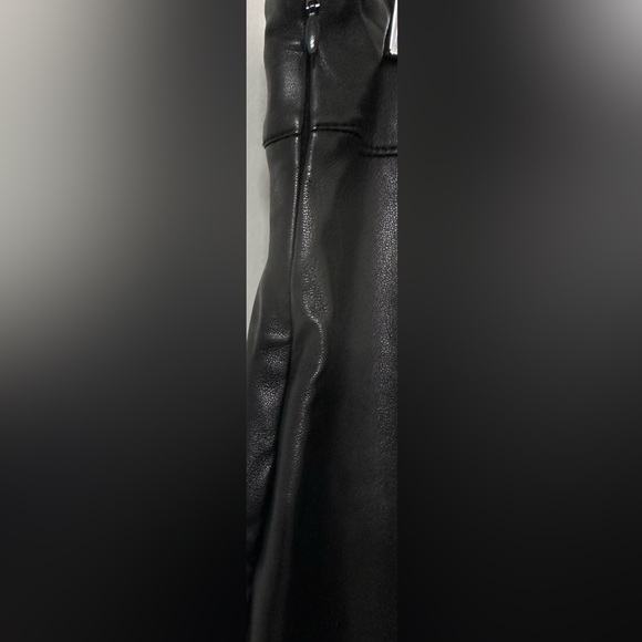 NEW-ZARA- vegan leather wide leg capri pants - Picture 7 of 8